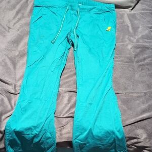 ViVI Aqua Flare Scrub Pants